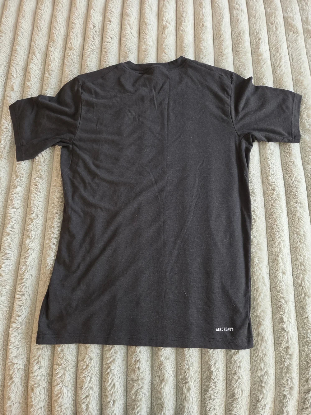 Adidas Black Short Sleeve Crewneck Tee with Small Logo Mens Size Small Aeroready